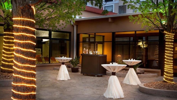 Holiday Inn Chicago North - Gurnee image 10